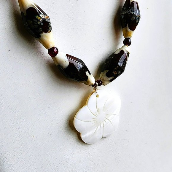 One of Kind Necklace Vintage Made Nautilus Shell, Garnets, MOP - Picture 1 of 3